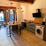 Hypercenter - Wifi - Loft With Character !